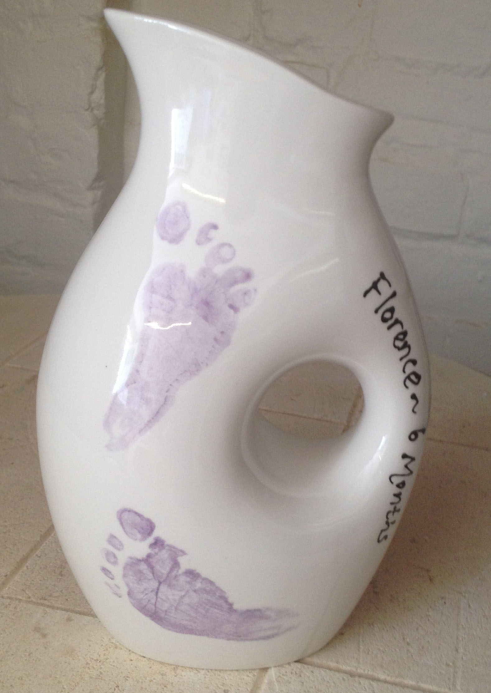 footprint on vase sevenoaks kent pottry ceramic clay painted